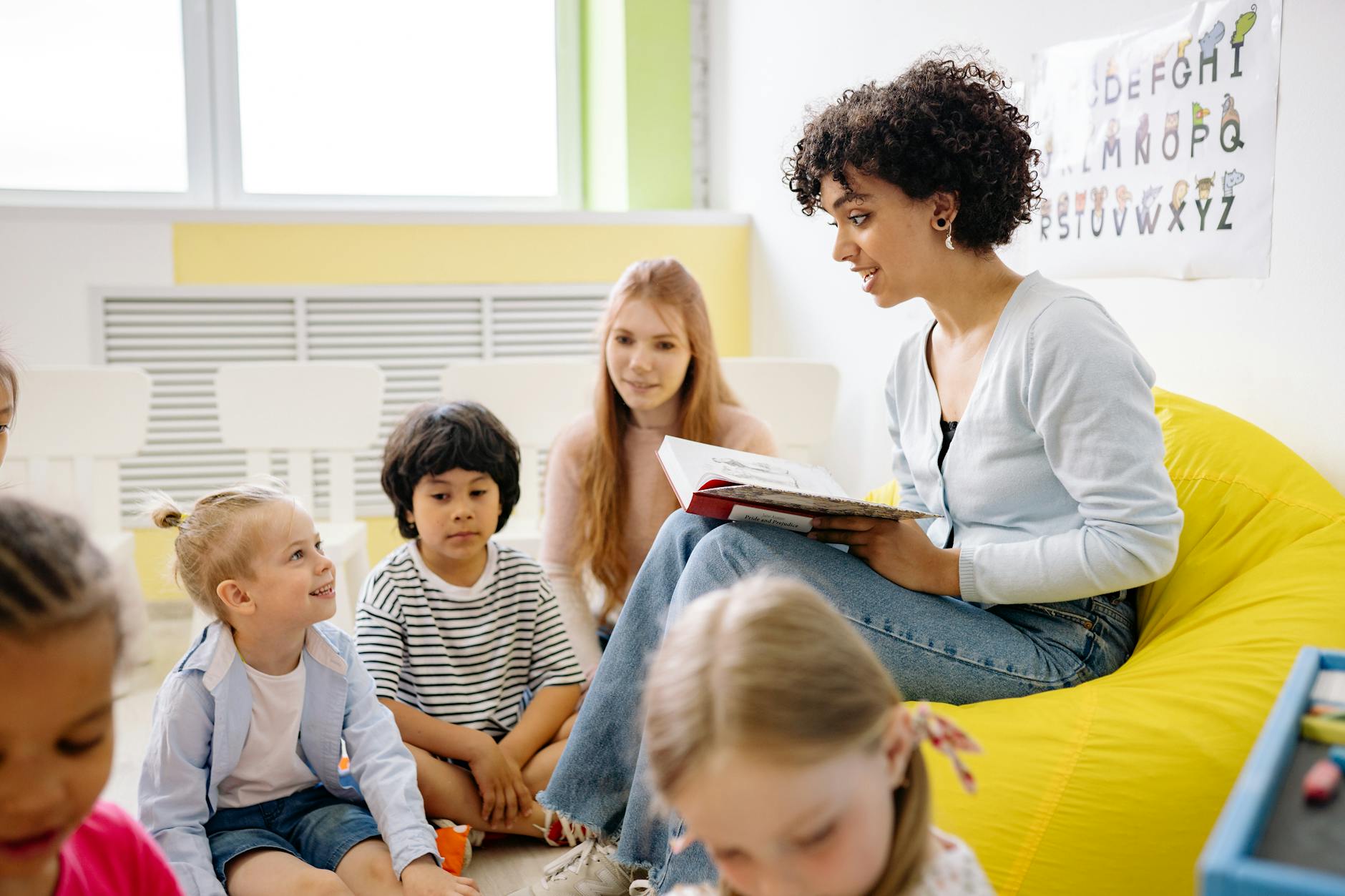 Kostenloses Stock Foto zu ausbildung, begrifflich, buch